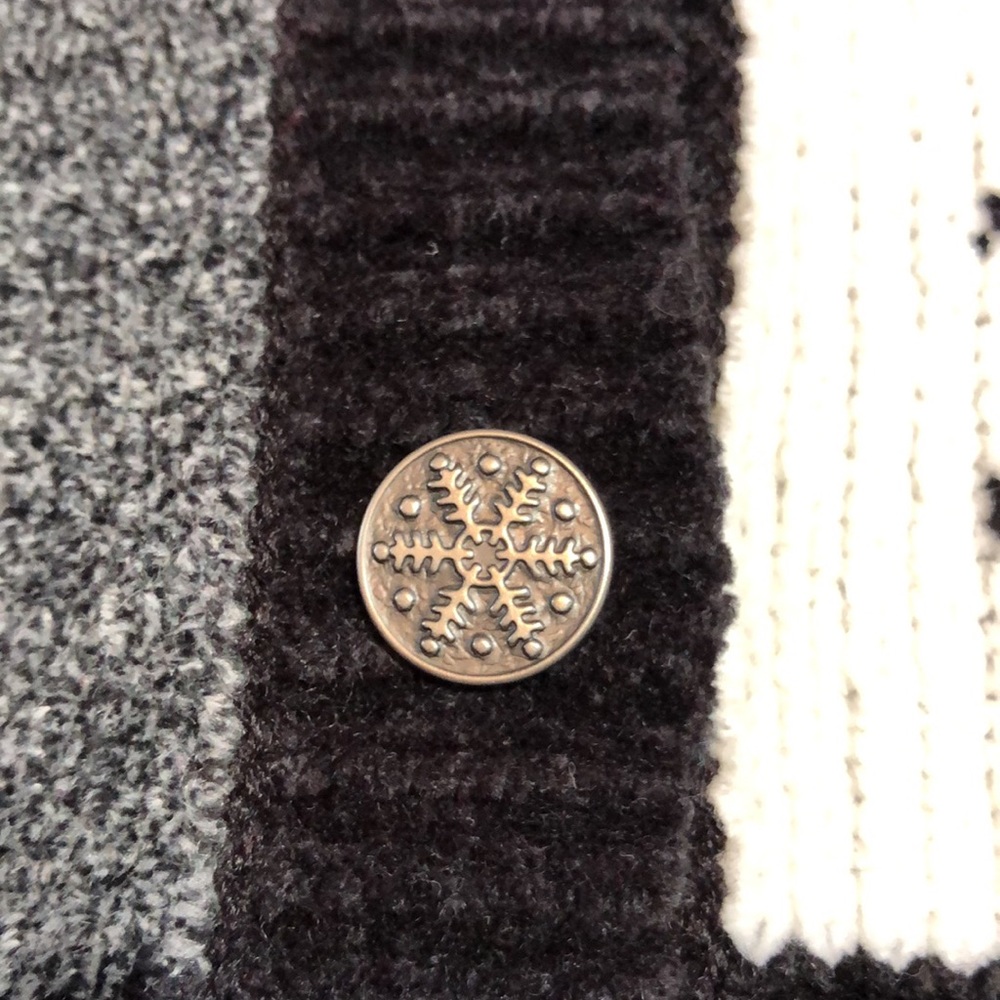 Christopher & Banks Button Down Cardigan Size L - Picture 4 of 11
